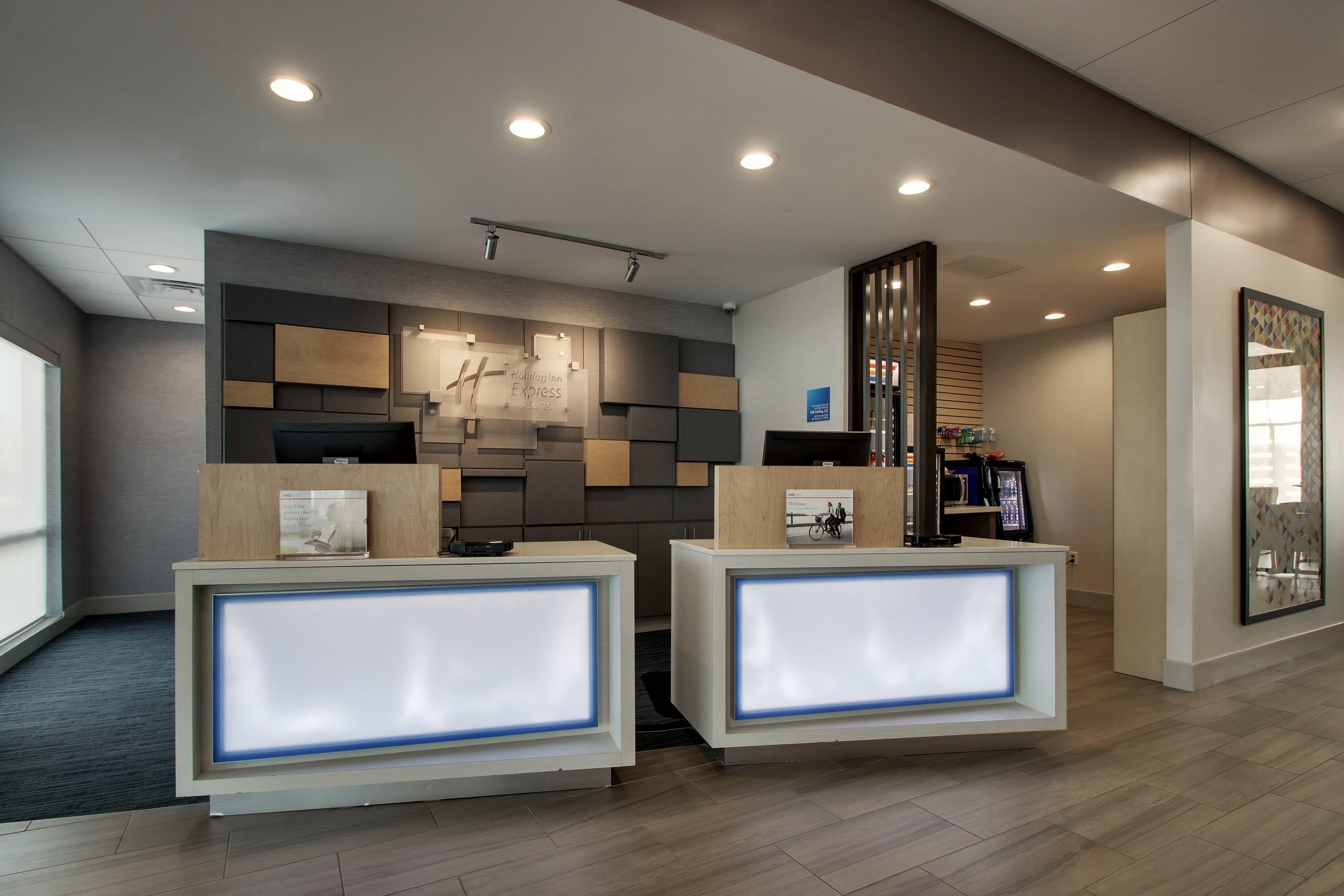Holiday Inn Express & Suites - Mount Vernon By Ihg Екстериор снимка